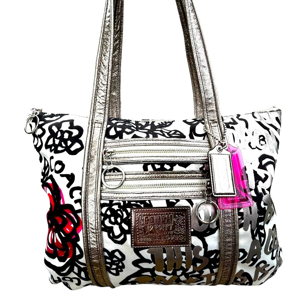 Coach Poppy Rare Large Sateen Tote-White/Silver Metallic Daisy Floral Graffiti